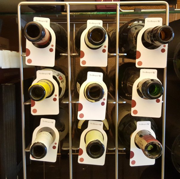 flasketiketter 1Cru Vin Antique nybrogatan 36 stockholm.jpg